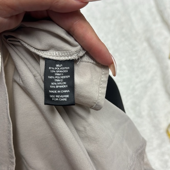 Buckle Taupe Lace Trim Tank Top - Picture 6 of 6